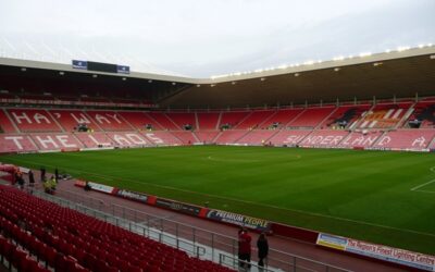 Arsenal vinder tæt opgør mod Sunderland i Premier League