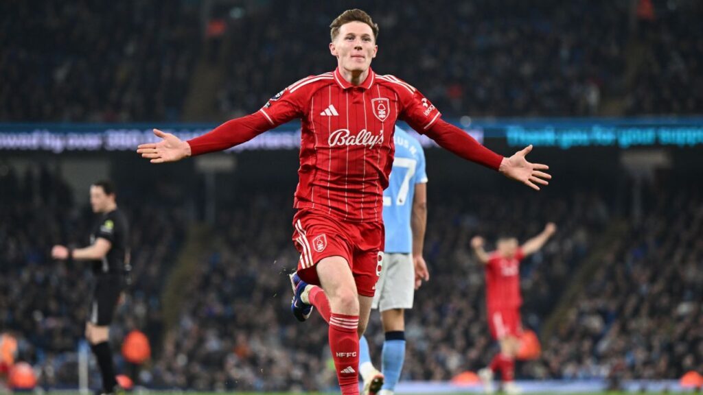 City meldes enig om rekordkøb af Elliot Anderson