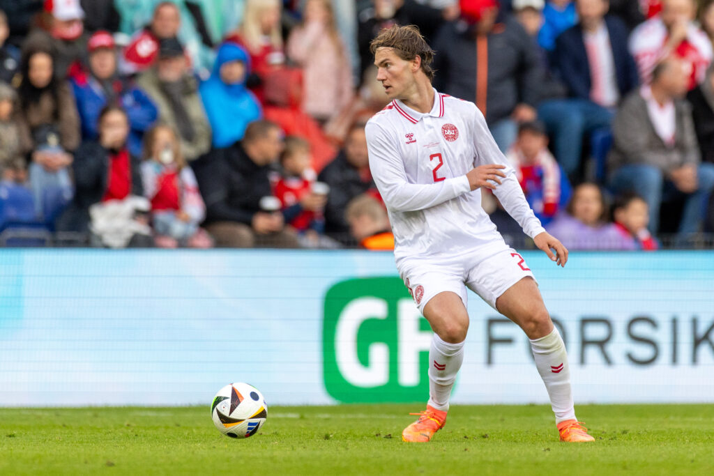 Fulham kan sælge Joachim Andersen for at hente ny forsvarer Fulham kan sælge Joachim Andersen for at hente ny forsvarer