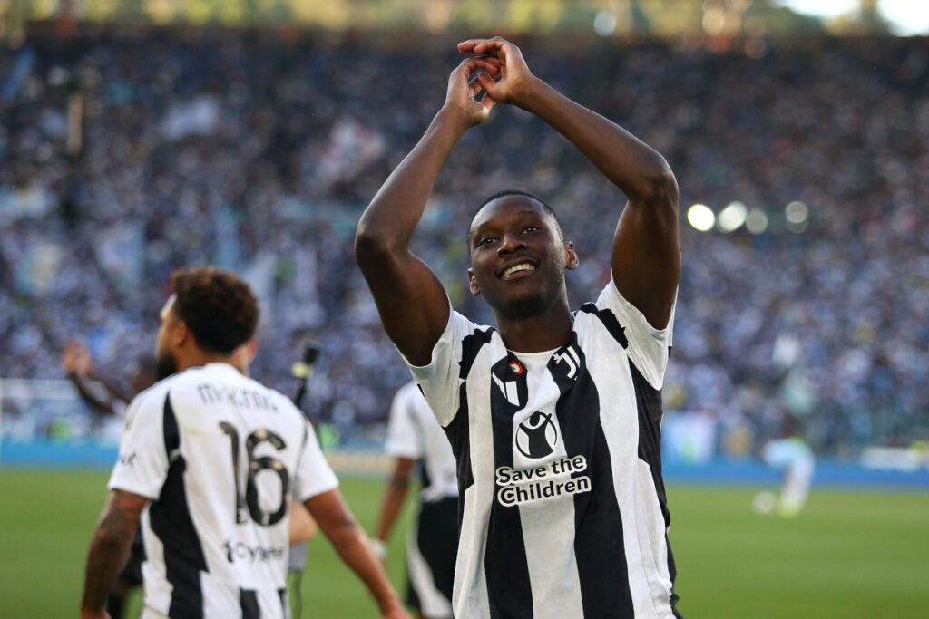 Medie: PSG afviser Juventus-bud på Kolo Muani, men forhandlinger fortsætter