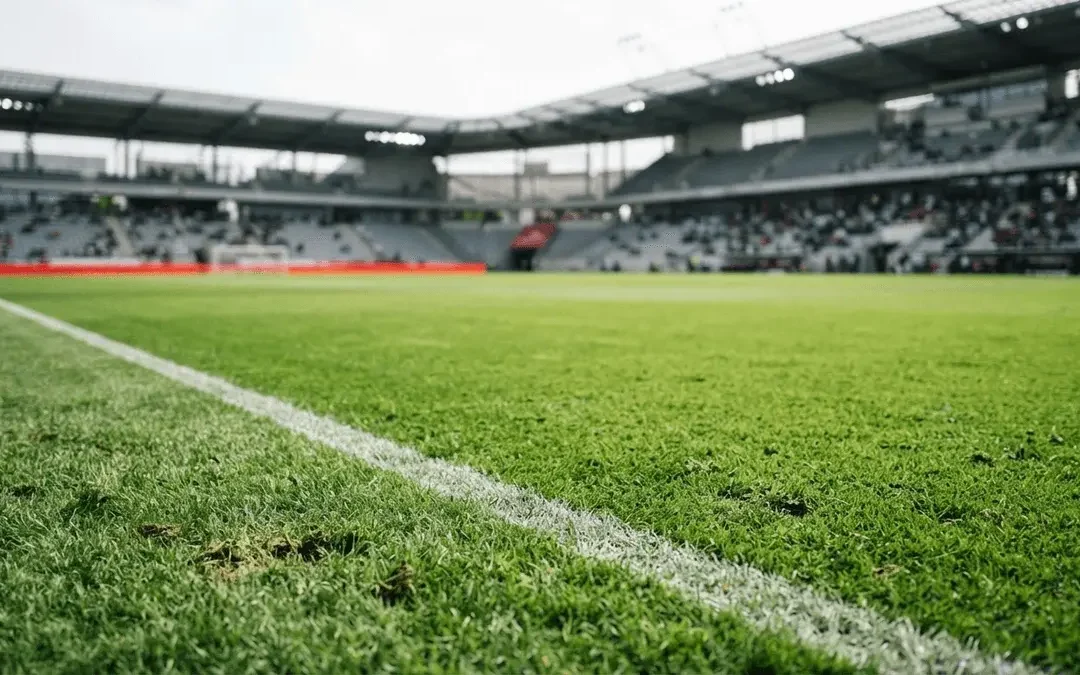 Officielt: Ajax og Racing meldes i spil til Barcelona-back
