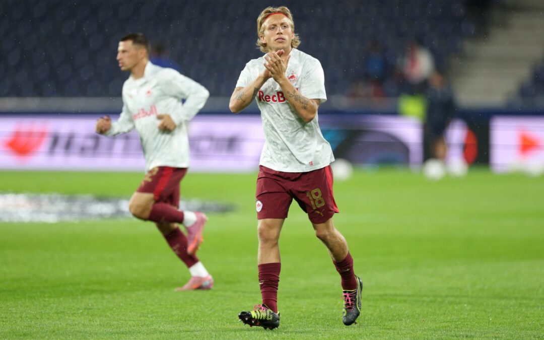 Mads Bidstrup skifter til Lyon på femårig kontrakt