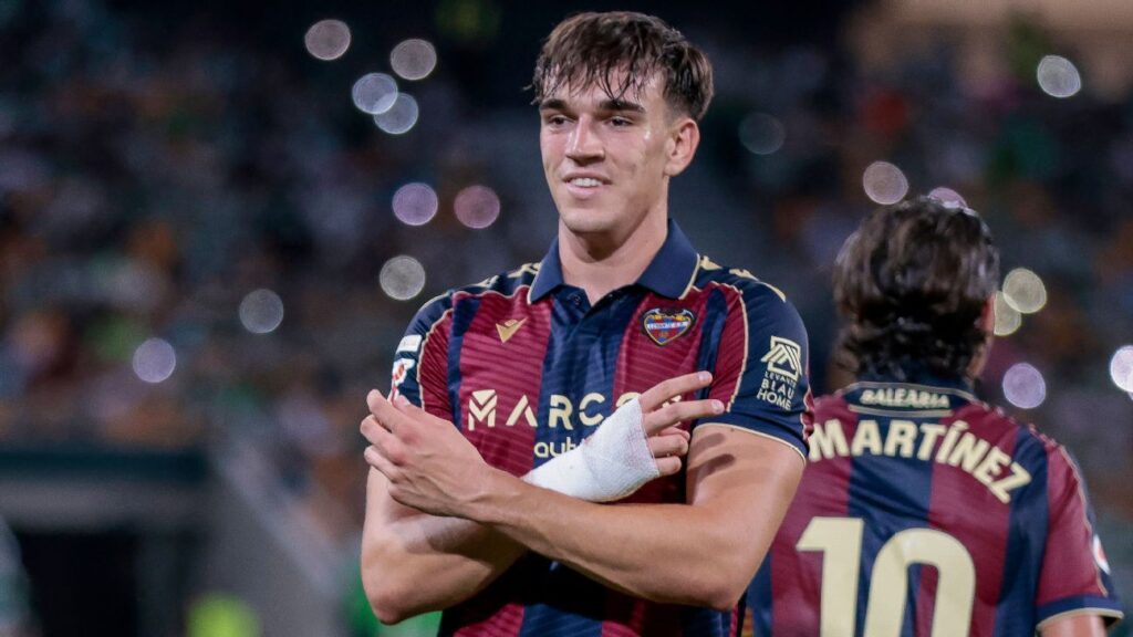 Real Madrid henter Carlos Espí i Levante