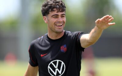 Giovanni Reyna ser ud til at fuldføre skifte til Frankrig