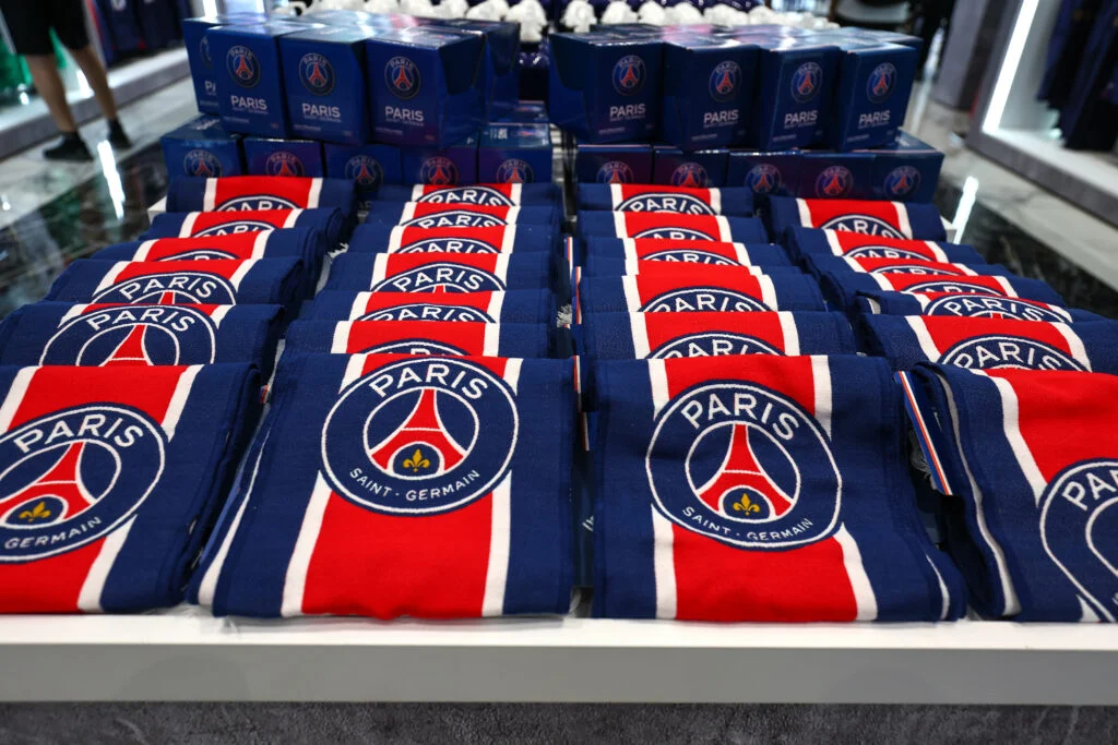 PSG forbereder stort bud på Pedri fra Barcelona