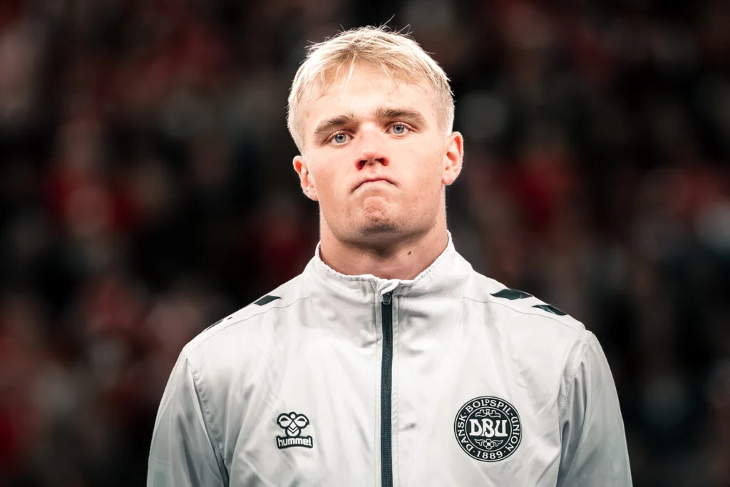 Medie: Kæmpe prisskilt bremser Premier League-jagt på dansk profil
