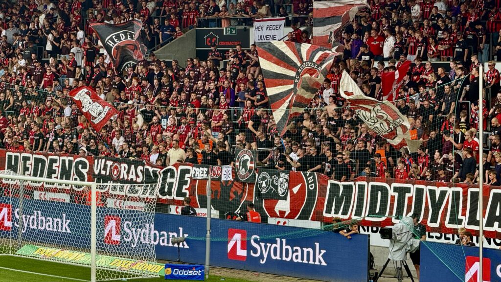 FCM siger nej til engelske millioner: Men jagten intensivereres