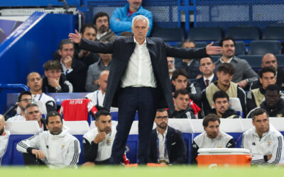Medie: Mourinho overrasker efter Bernabéus pibekoncert – nægter at kritisere fansene