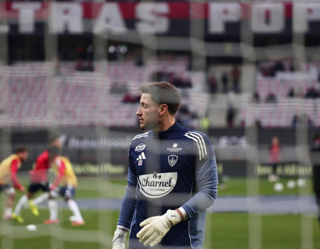 Officielt | Grégoire Coudert skifter til Burnley fra Brest