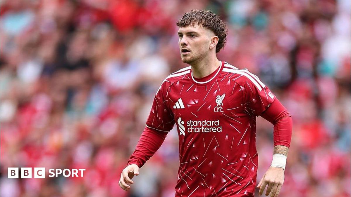 Valencia interesseret i lejeaftale for Liverpools Elliott