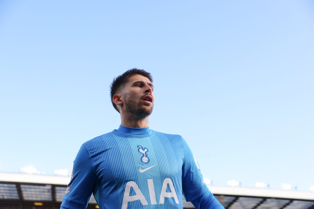Tottenham afviser Juventus’ leje-bud på Vicario