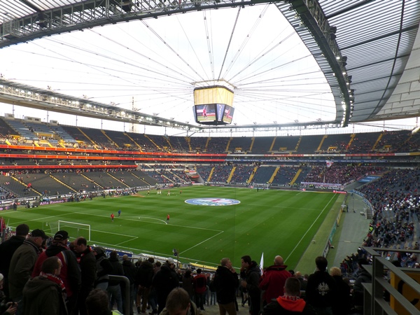 Frankfurt og Freiburg deler i intens Bundesliga-duel