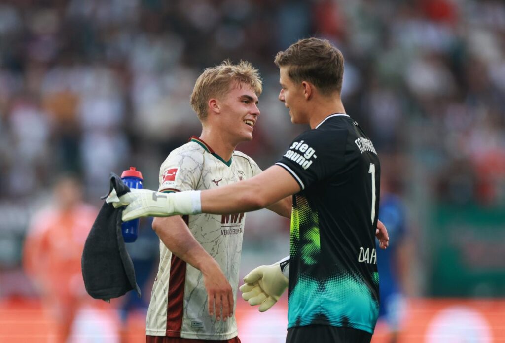 Augsburg-duo og Rosenfelder føjes til potentielle tyske debutanter under Klopp