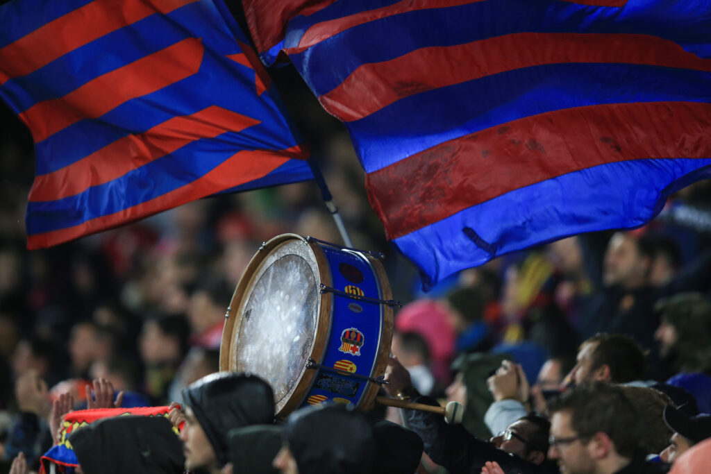 Figo spænder ben for Barça-aftale – én detalje fik klubben til at sige nej