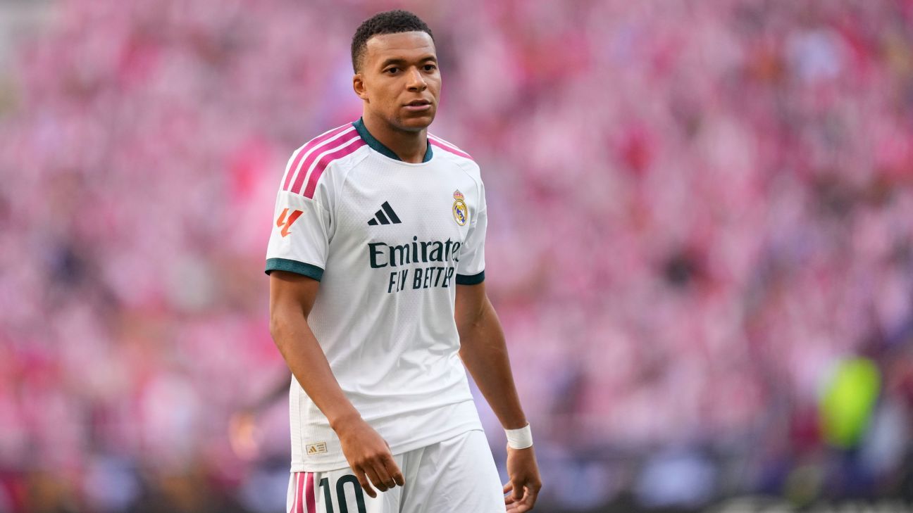 Mbappé nægter at kritisere dommeren efter Madrid-derbyet Mbappé nægter at kritisere dommeren efter Madrid-derbyet