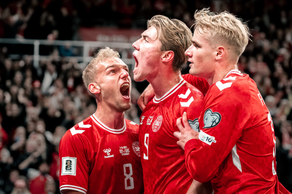 Dansker i vild position: Klubtræner følger Wales-gyseren tæt Dansker i vild position: Klubtræner følger Wales-gyseren tæt