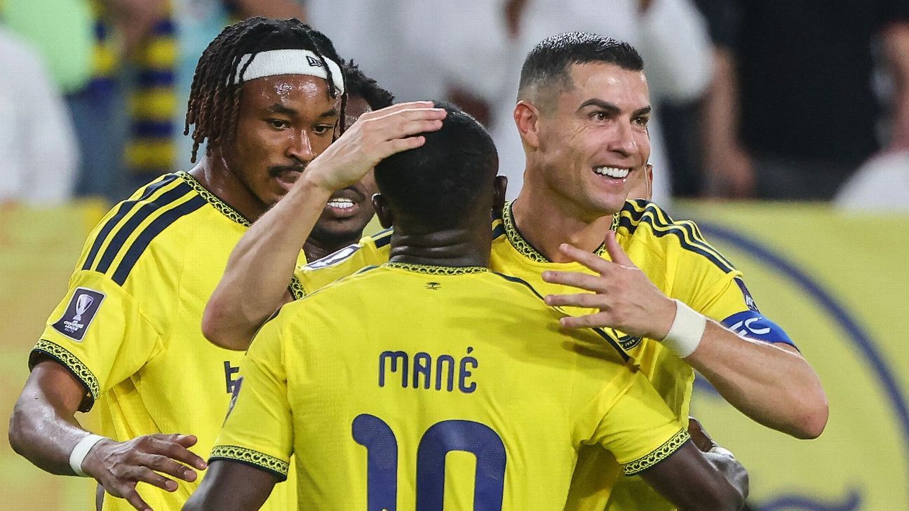 Milans amerikanske ejer overvejer overtagelse af Ronaldos Al Nassr